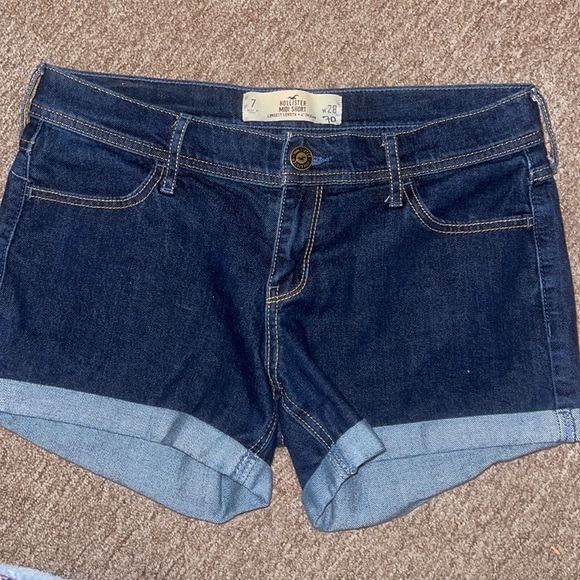Hollister midi short dark denim size 7 / 28 waist - Picture 1 of 6